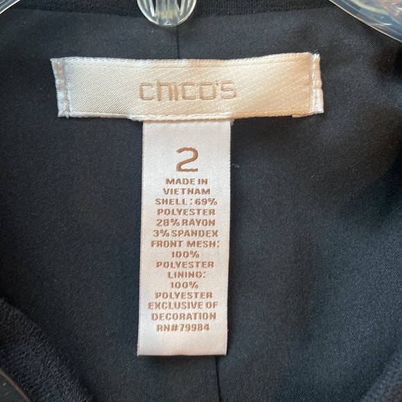 Chico’s Black Semi fitted gold zipper coat with hints of gold & sequins size 12 - Picture 4 of 8